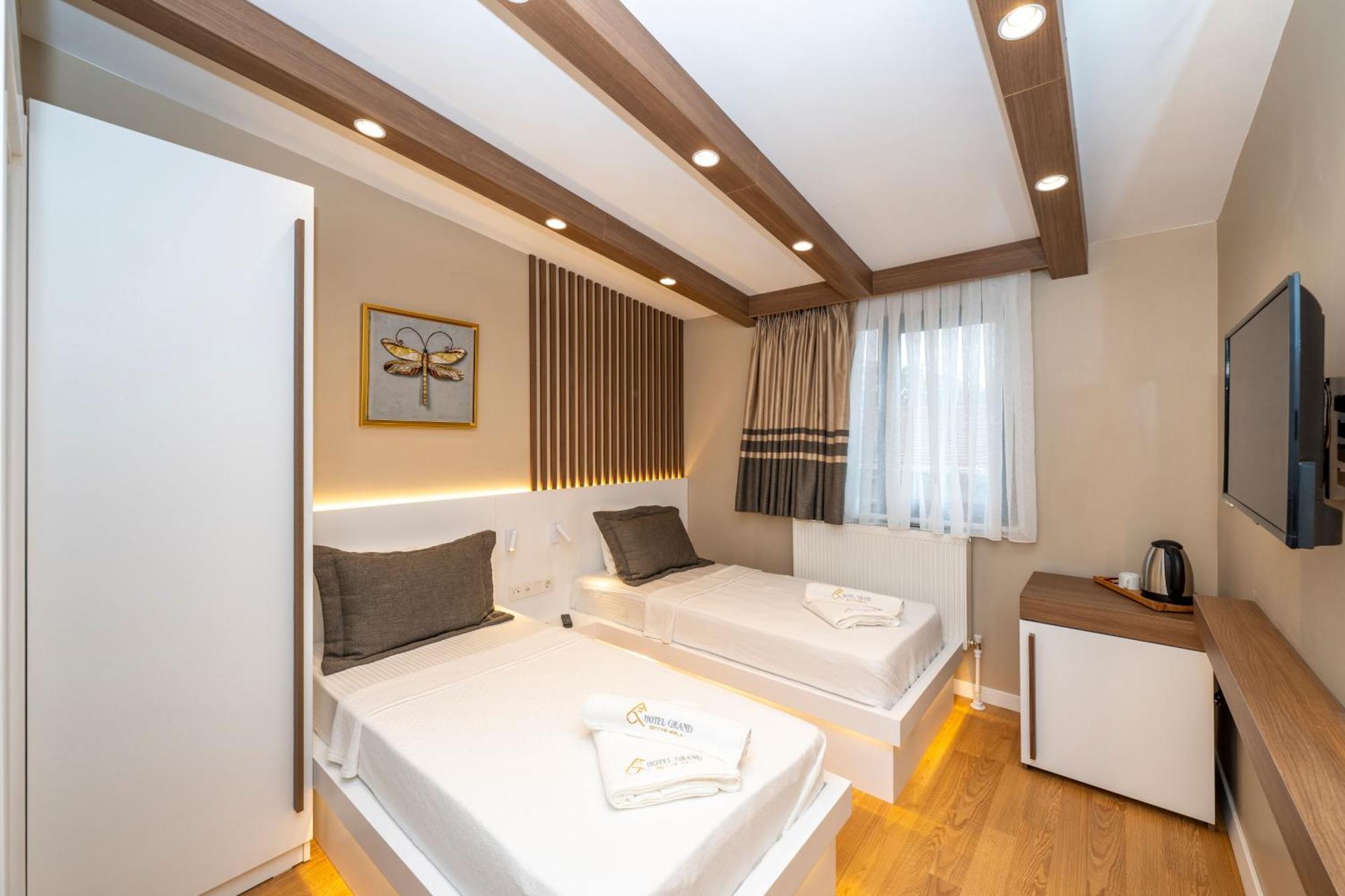 Hotel Grand Istanbul Exteriör bild