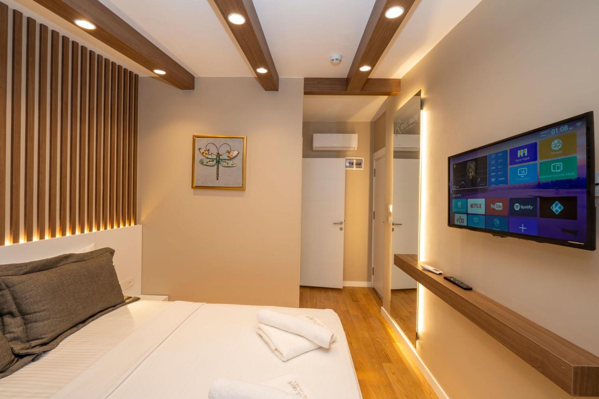 Hotel Grand Istanbul Exteriör bild