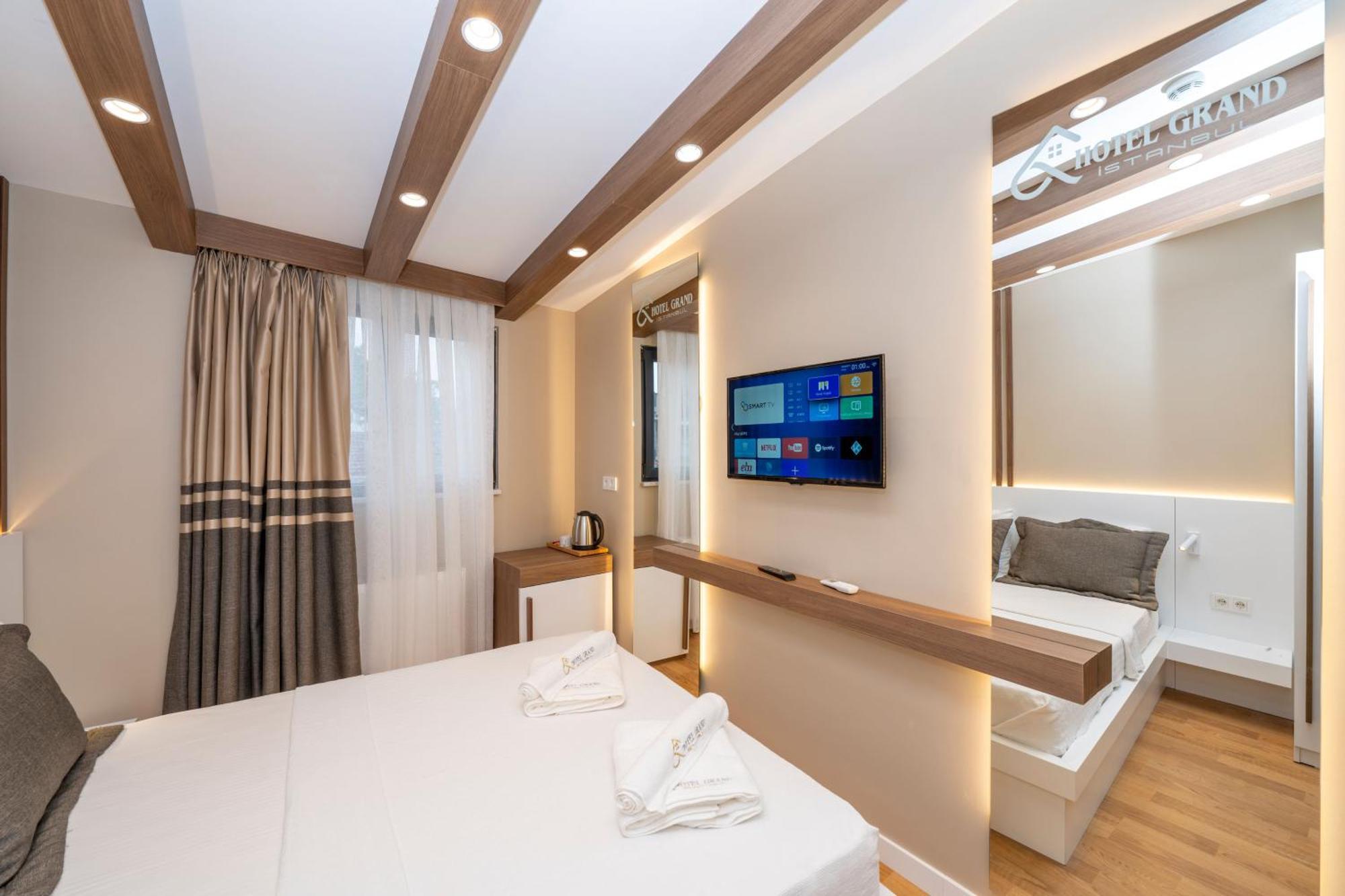 Hotel Grand Istanbul Exteriör bild