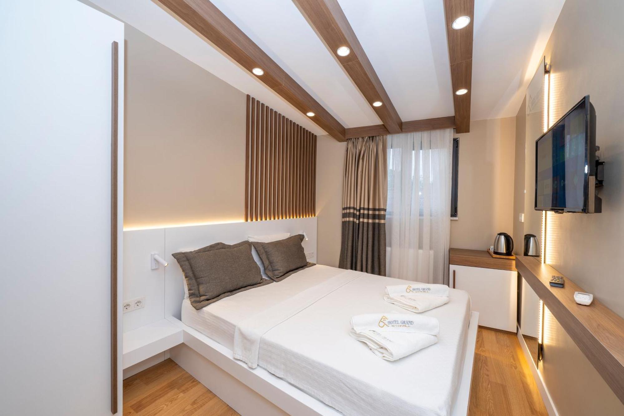 Hotel Grand Istanbul Exteriör bild
